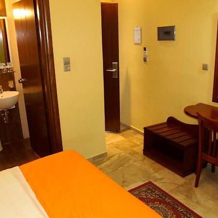Hotel Filoxenia Hriszí Aktí Haniá Kültér fotó